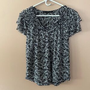 White House Black Market Black and White Blouse